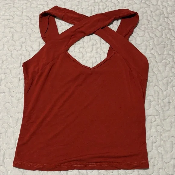 SHEIN Rust Cross-Front Top - Picture 6 of 10